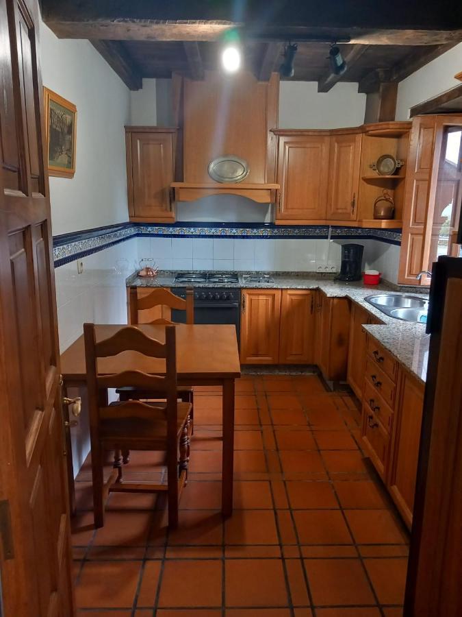 Pensjonat Casa Milia Castaneda  Zewnętrze zdjęcie