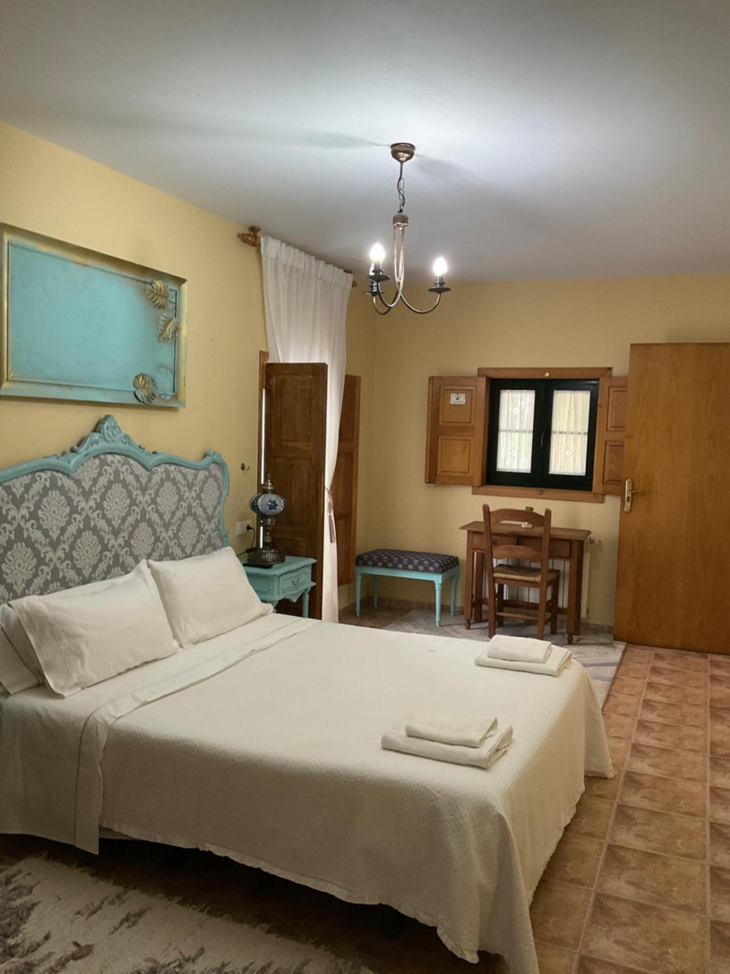Pensjonat Casa Milia Castaneda  Zewnętrze zdjęcie