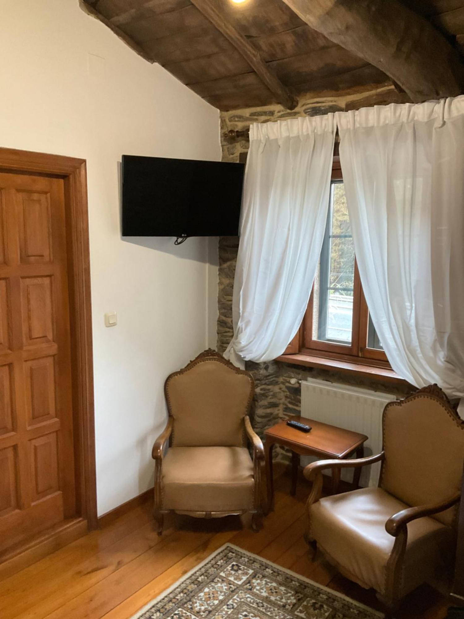 Pensjonat Casa Milia Castaneda  Zewnętrze zdjęcie